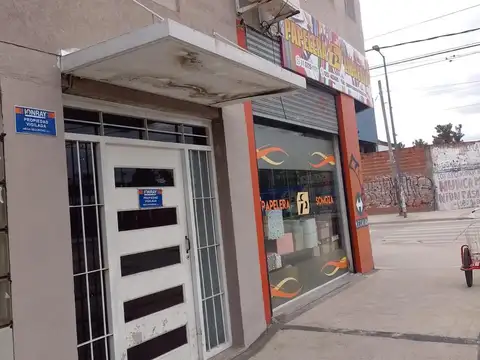 Avenida Bartolomé Mitre 2159 Moreno
