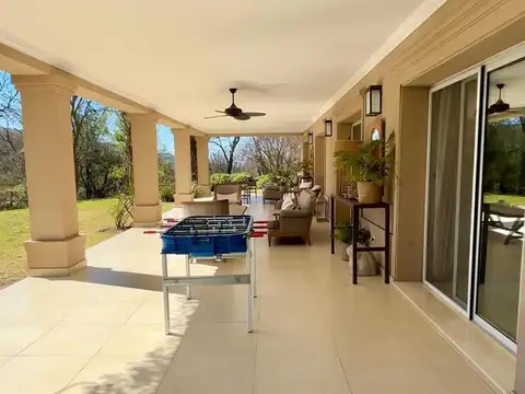 Casa en Venta de 5 dormitorios