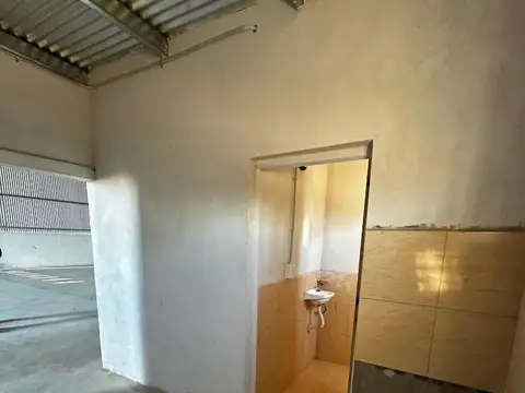 Galpon en Alquiler en Alvear, USD 1.600