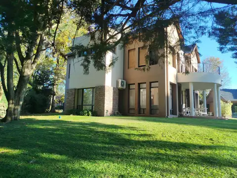 Casa Al Golf 4 Dormitorios, reciclada excelente Oportunidad  