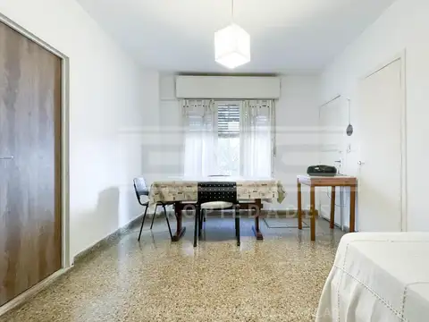 Nicolas Avellaneda  al 1400 entre Billinghurst y Bergallo