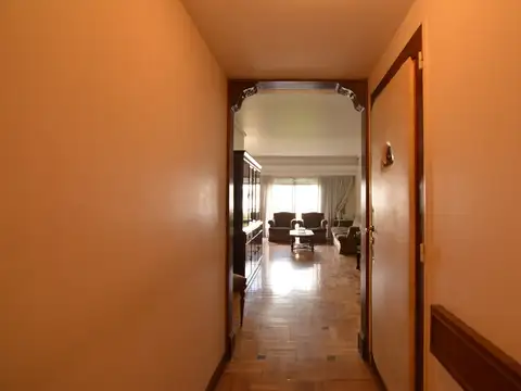 Departamento 4 ambientes con 3 baños