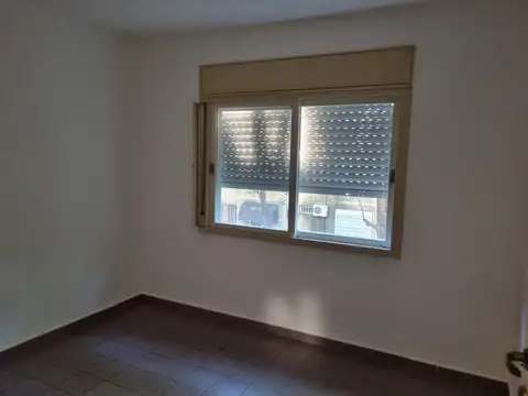 Departamento en Alquiler en Campana, $ 550.000