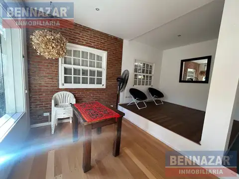 Casa 4 ambientes con 4 baños