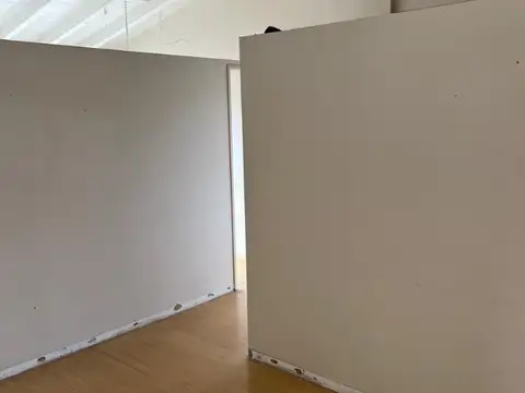 Oficina 3 ambientes con 1 baño