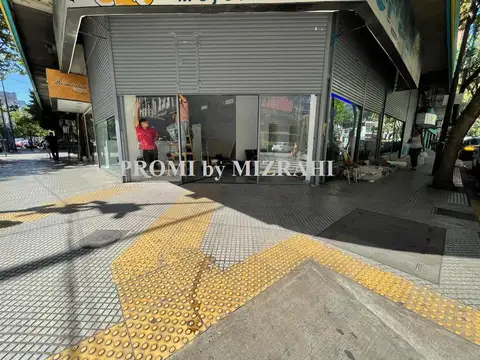 Local en Venta en Balvanera, USD 890.000