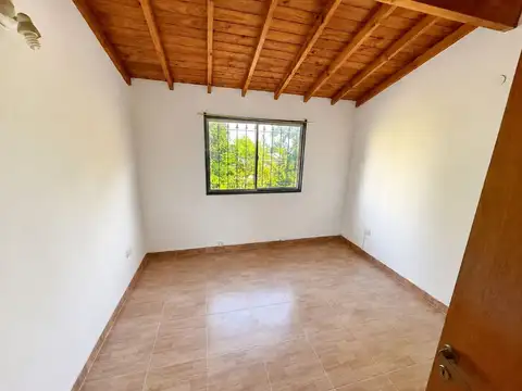 Depto Tipo Casa en Venta en Loma Hermosa, USD 55.000