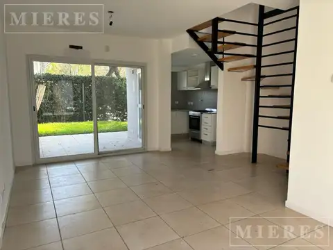 Casa Monoambiente con 2 baños