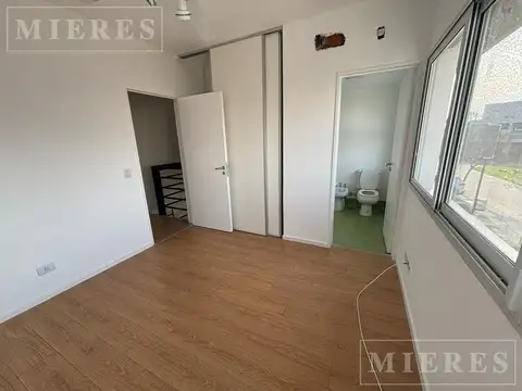 MILBERG TOWN - Dúplex en Venta
