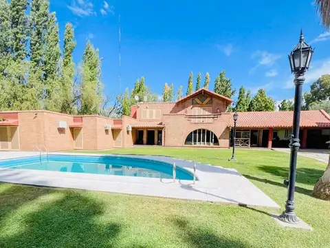 VENTA GRAN CASA BESARES, CHACRAS DE CORIA