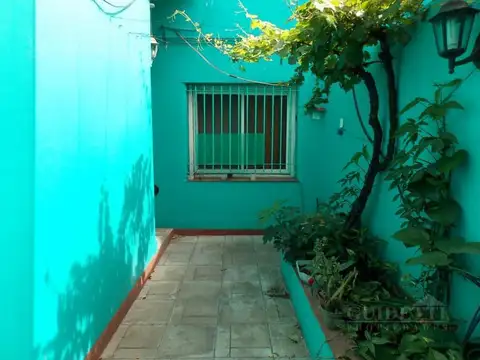Superí 4700