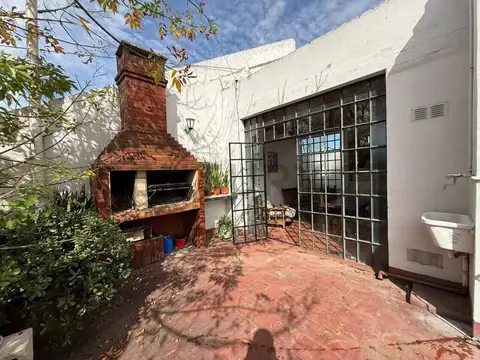 Casa en venta 6 AMB en Crucecita, Avellaneda.