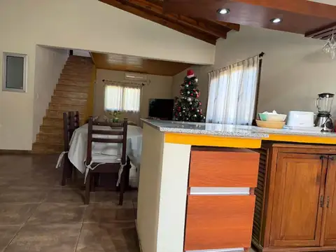 VENTA CASA CON PISCINA EN PAVON (Ruta6yruta8)