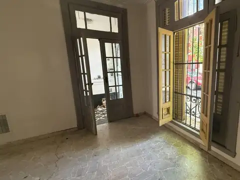 Casa en Venta en Flores, USD 310.000