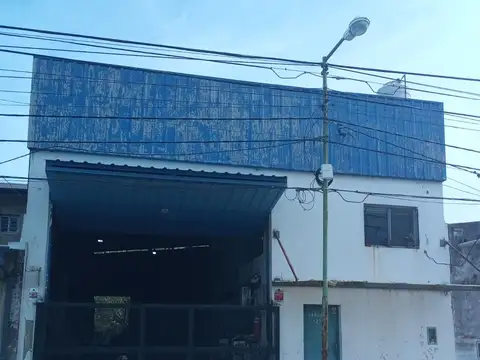 Galpón en venta en Campana