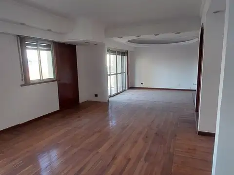 Departamento 5 ambientes con 2 baños