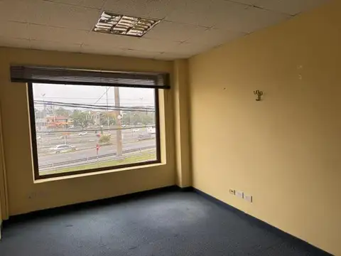 Colect. Panamericana 2157 1° Piso