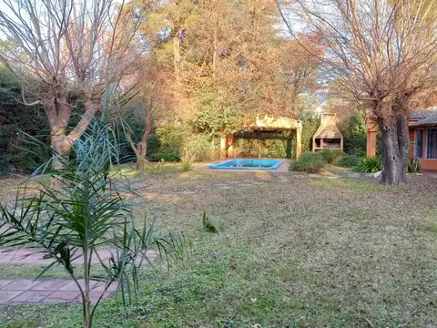 Casa Chalet  en Venta en Pilar, G.B.A. Zona Norte, Argentina