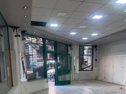 Local en Alquiler en Abasto, $ 2.600.000