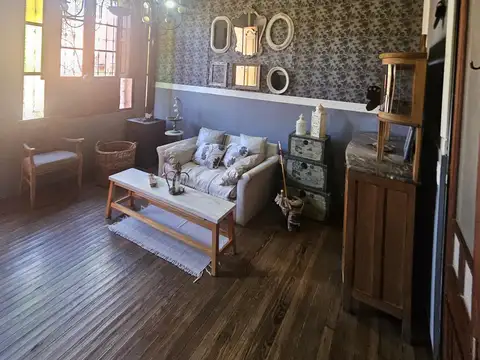 Hipolito Yrigoyen al 700