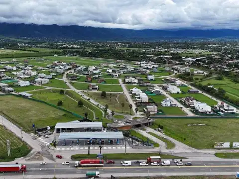 VENTA LOTE ESQUINA 402M2 COUNTRY VIENTO SUR