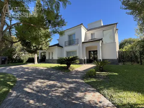Casa en venta en el Barrio Cerrado Septiembre de Escobar