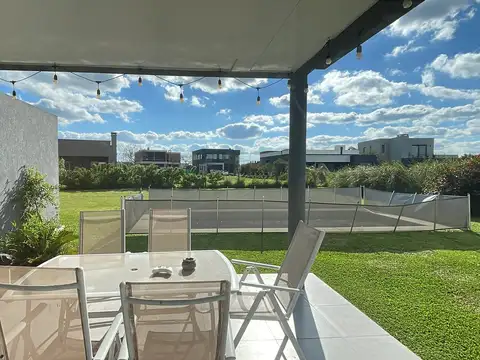 Casa en Venta en Puertos - Barrio Vistas, USD 340.000