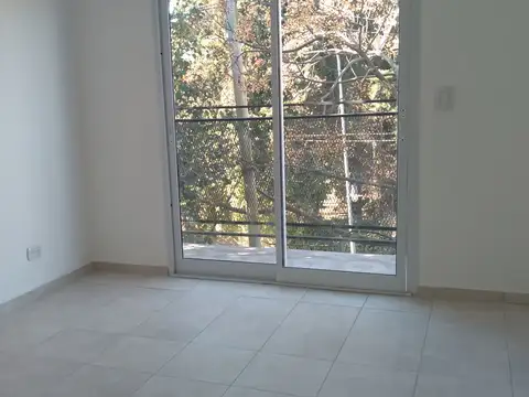 Departamento en Alquiler en El Talar, $ 700.000