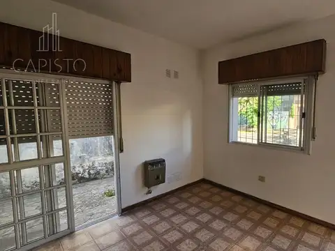 Depto Tipo Casa en Alquiler en Villa Ballester, $ 530.000