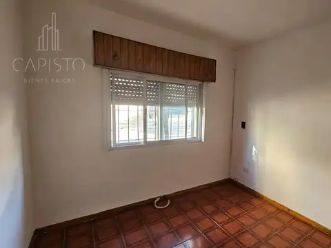 Hermoso PH 2 ambnientes Villa Ballester (zona Holters)