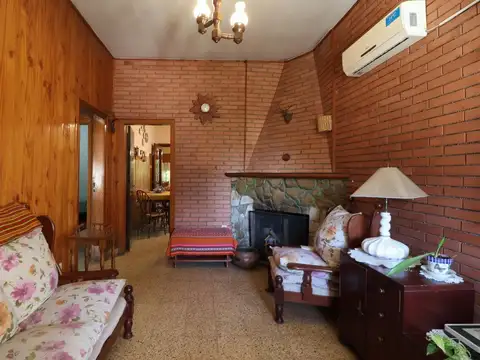 Casa en Venta en Moron, USD 108.000