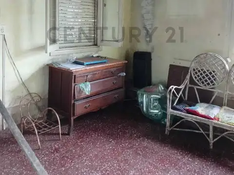 CASA A RECICLAR ARTURO SEGUI VENTA