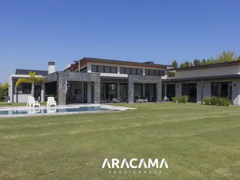 Casa en Venta en Fincas de San Vicentev