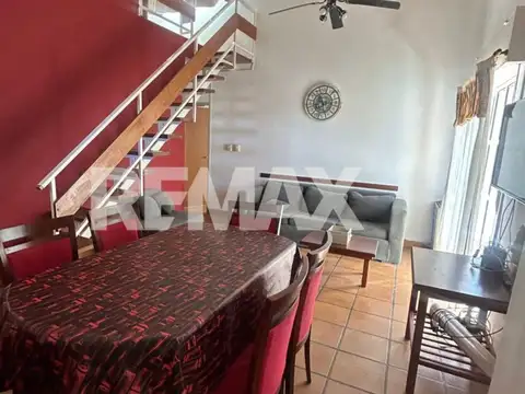 Casa 5 ambientes con 1 baño
