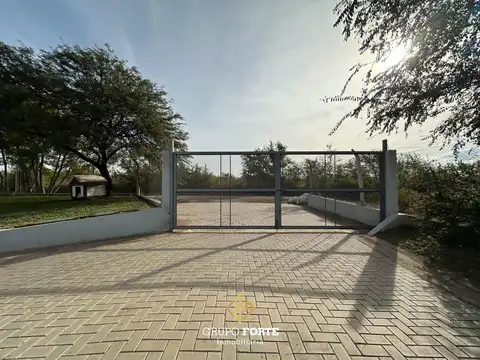 Alquiler Predio Industrial, 4 naves y 1 galpón