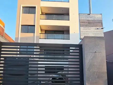 Eizaguirre 2500, Piso 1