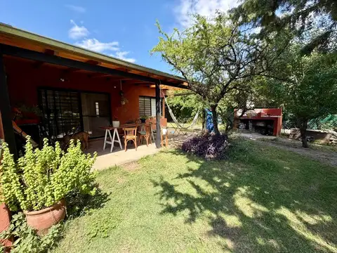 Casa 5 ambientes con 1 baño