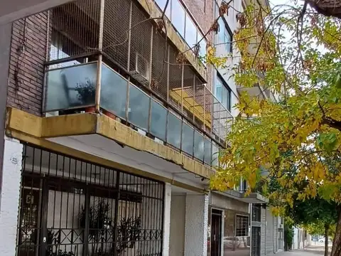 2 AMBIENTES IMPECABLE LUMINOSO A NUEVO-PARQUE CHACABUCO