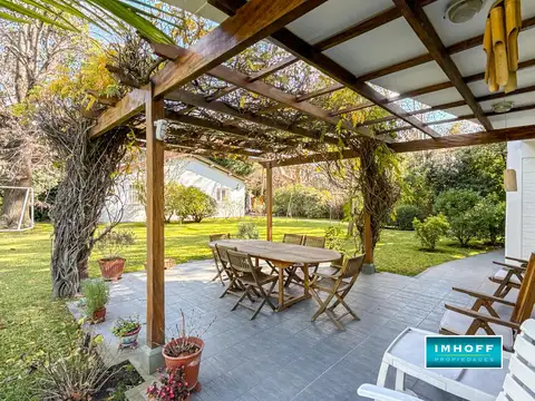 Martinez Libertador al río, excelente casa en venta sobre 900 metros de Lote y 640 mts cubiertos