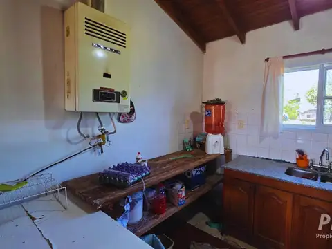 Casa 7 ambientes con 2 baños