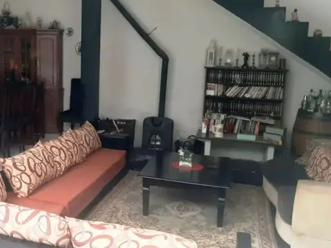 Depto Tipo Casa en Venta de 3 dormitorios