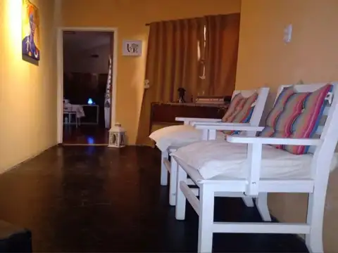 Depto Tipo Casa en Venta 50 años