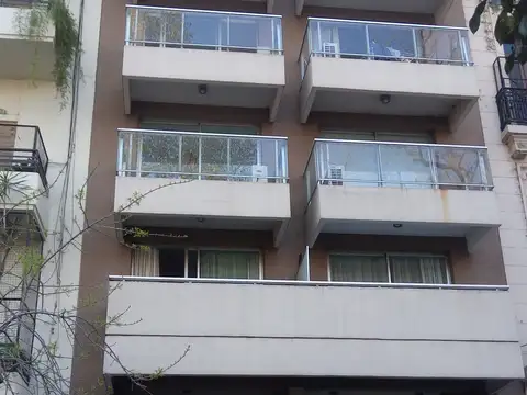 Paraguay 2000, Piso 4