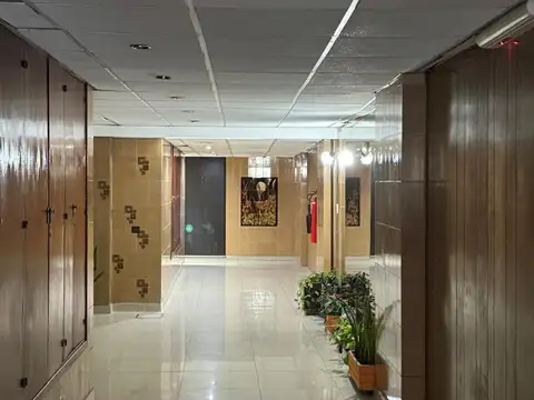 Avenida San Juan 200, Piso 13