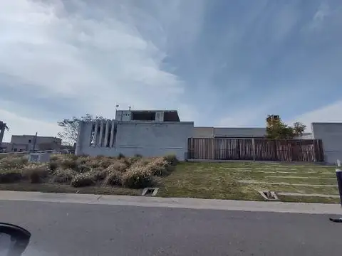 Casa en Venta al Noreste