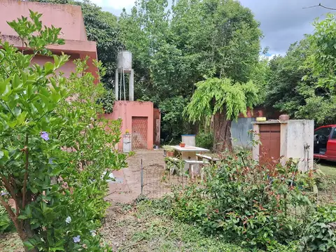 VENTA CASA 80 m2 en  PARADA ROBLES, CALLE VUELTA DE OBLIGADO 400