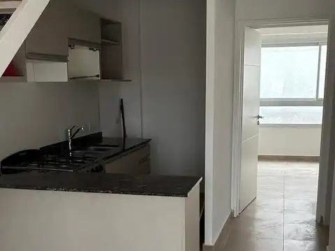 Espectacular PH en Dúplex al Frente – Terraza Privada, Suite con Vestidor y Mucha Luz 