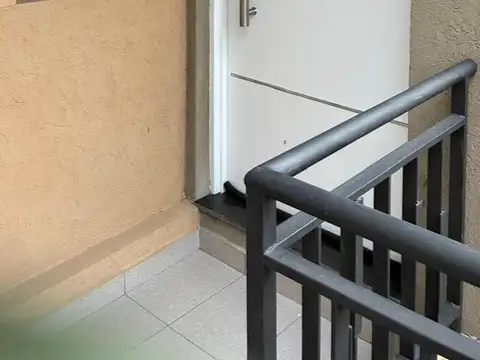 Depto Tipo Casa en Venta 2 años