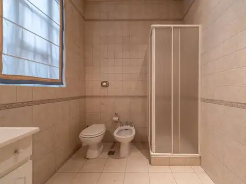 VENTA OFICINA APTO VIVIENDAS  URGENTE POR VIAJE