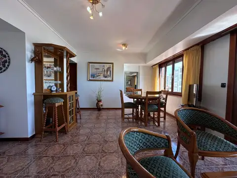 Departamento 3 ambientes con 2 baños